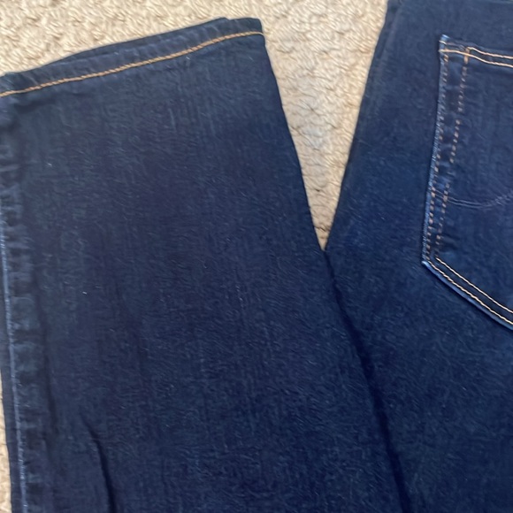 AG Adriano Goldschmied Womens The Prima Mid
Rise Cigarette Leg Jean - Picture 6 of 8